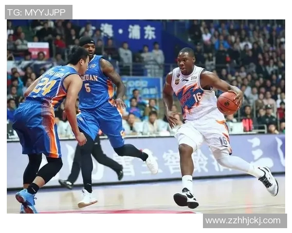 重庆网球队以74分领跑总决赛积分榜展现强劲实力